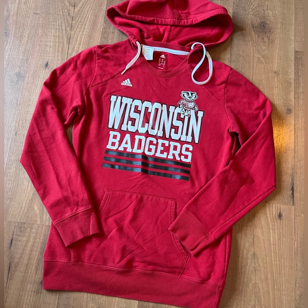 Women’s WISCONSIN BADGERS Adidas Pocket Hoodie Red Medium
